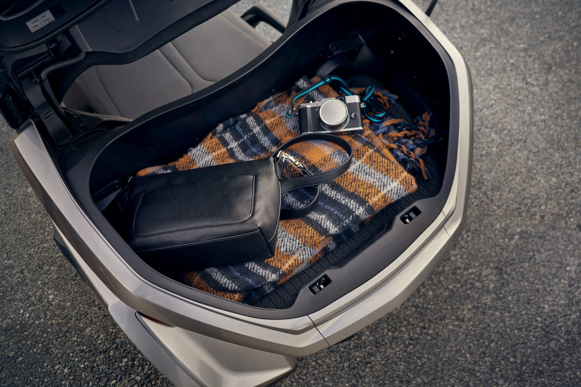 Velik prtljažni prostor