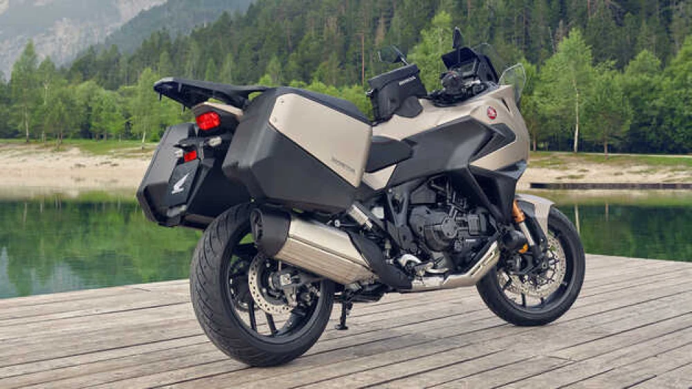 Snažan motor od 1.084 cc sa dva cilindra: