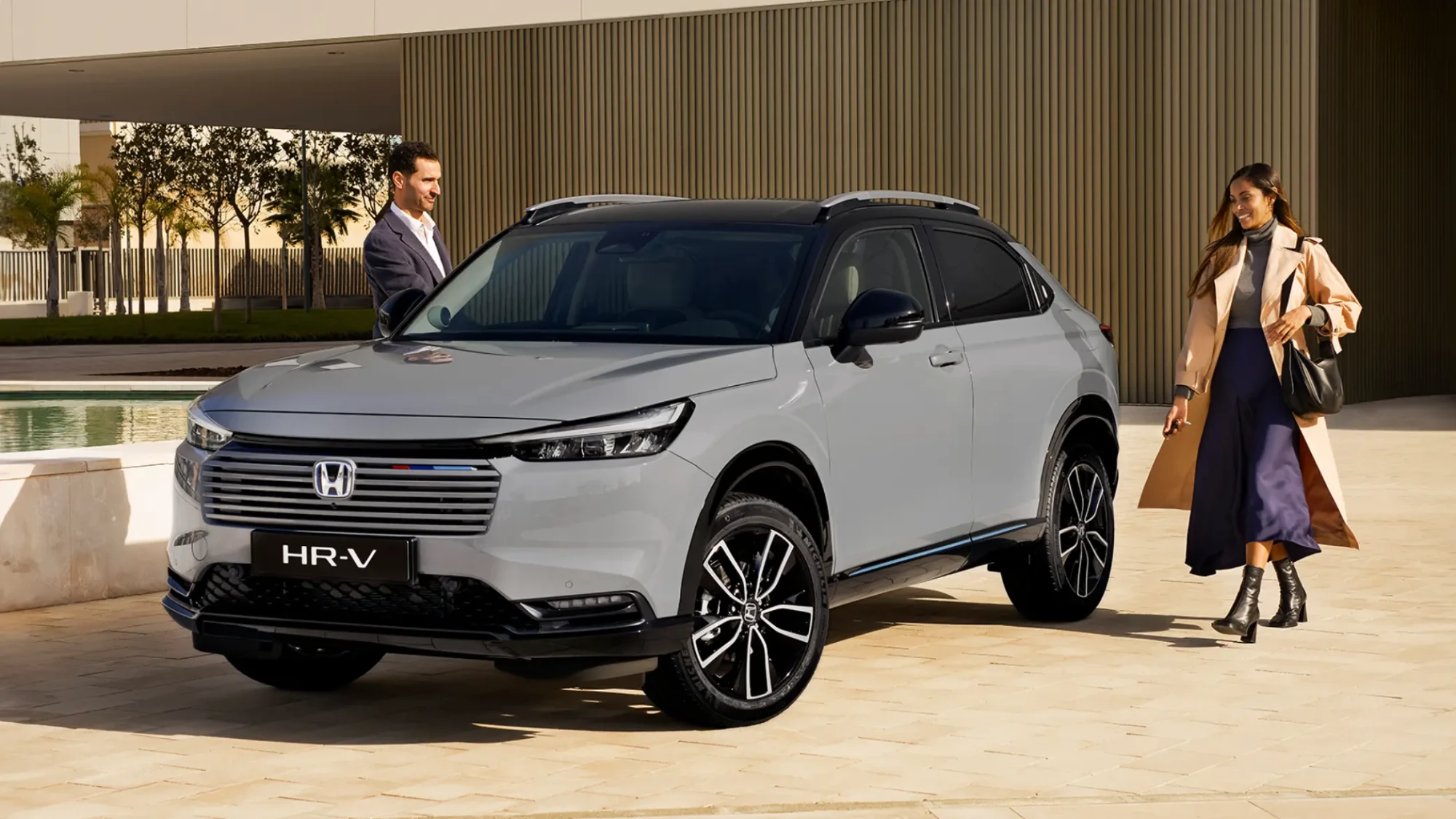 Mladi, moderan dizajn