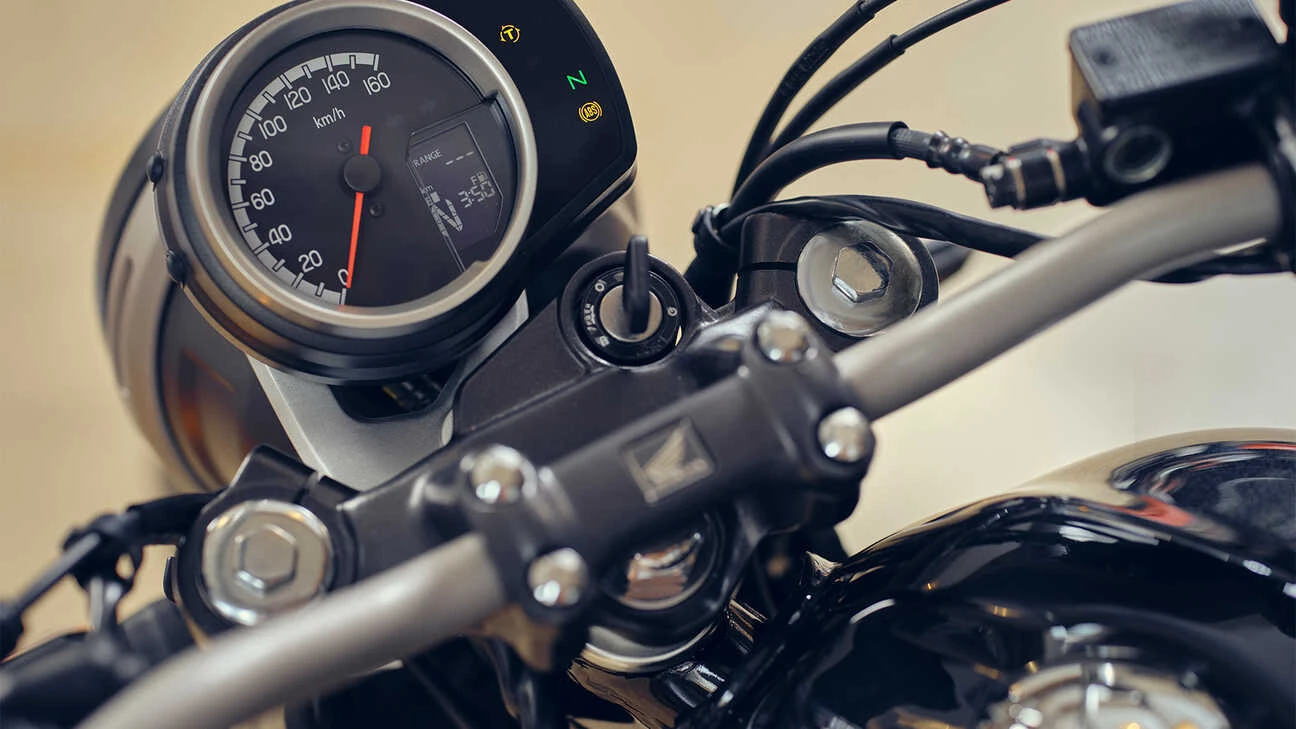 Elegantni analogni displej