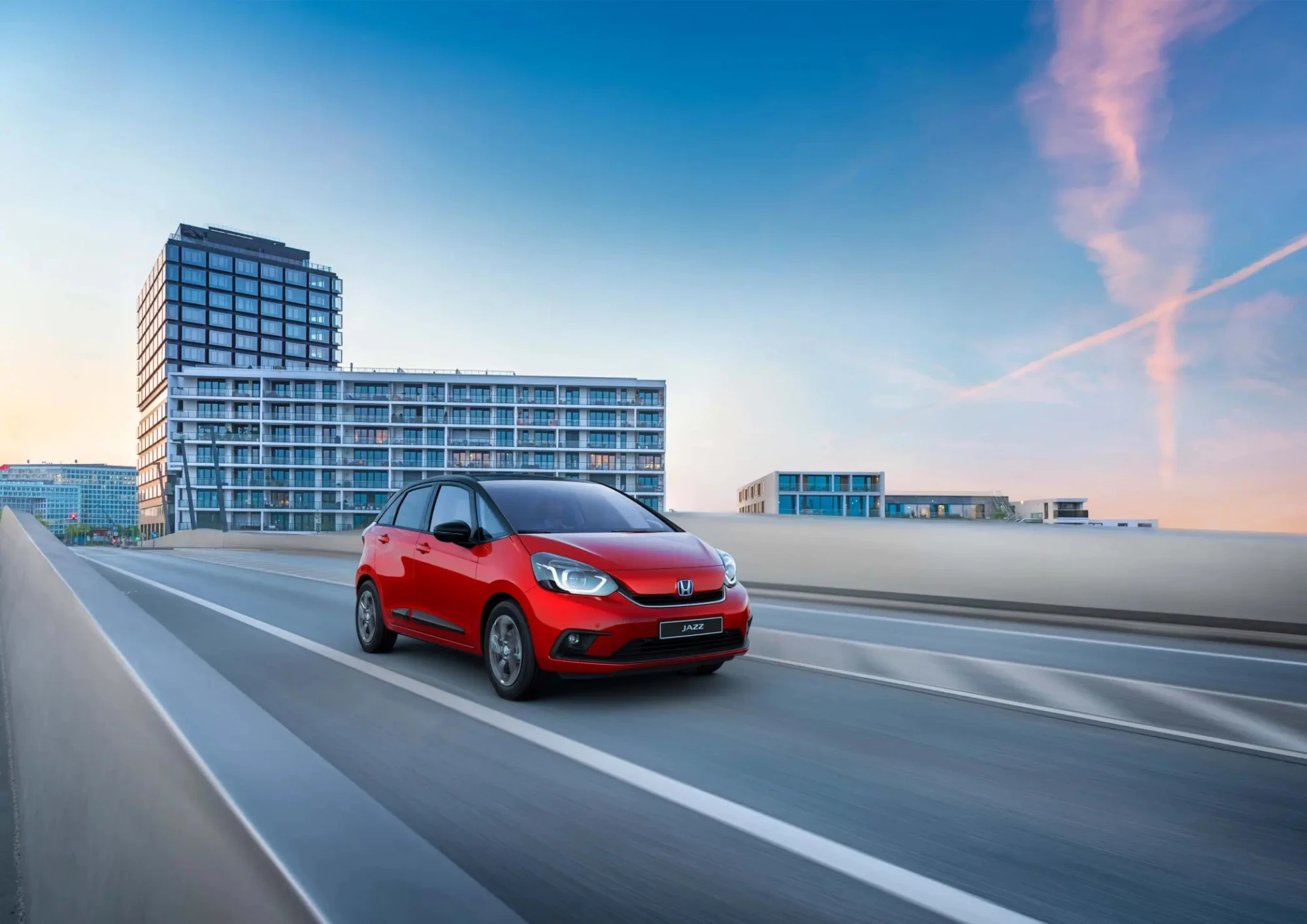 KAD PREĐETE NA HIBRID, UČINITE TO SA STILOM