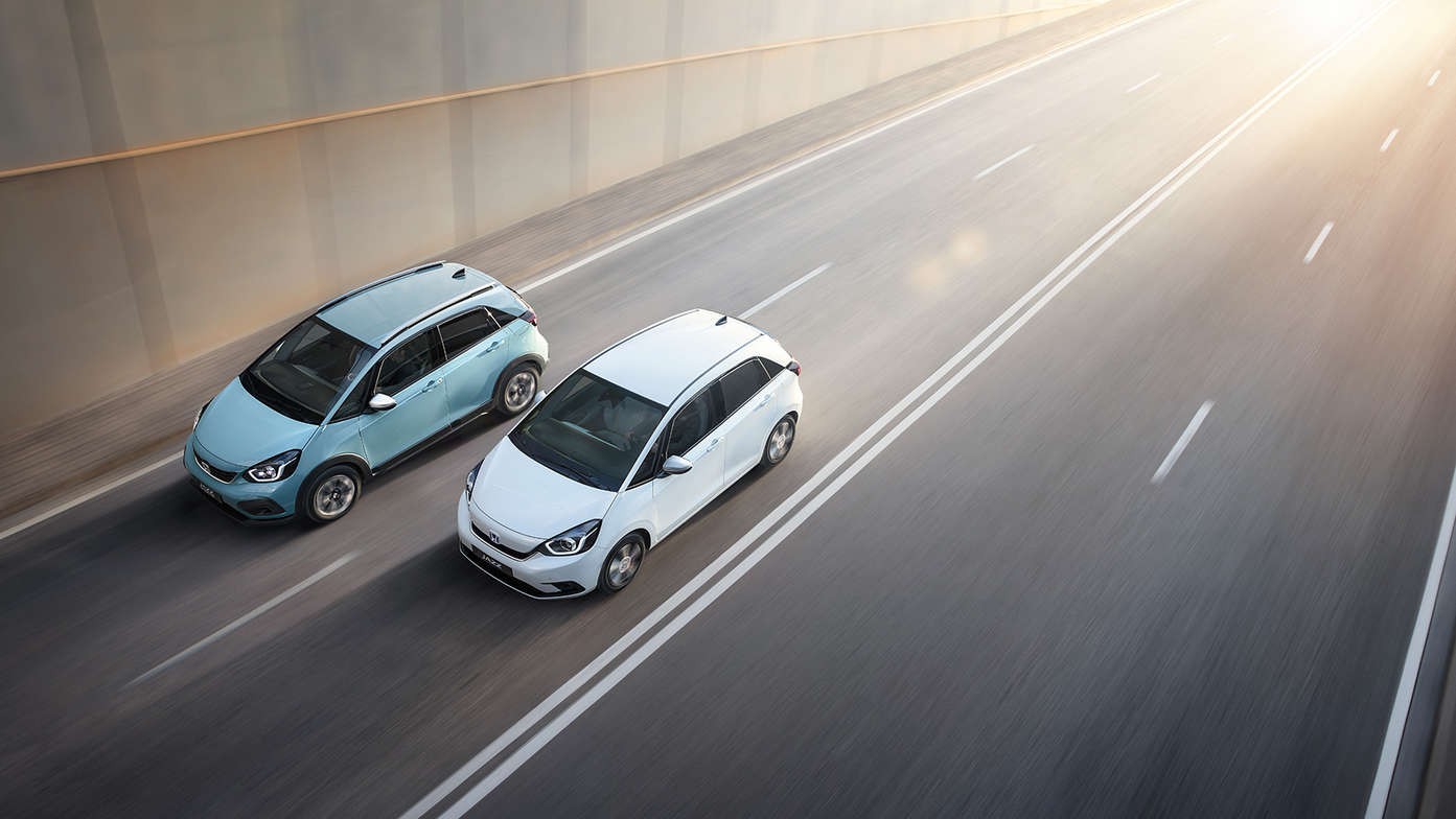 IZABERITE HONDU JAZZ, IZABERITE HIBRID.